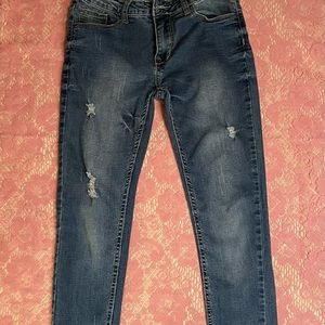 Encore Jeans, Size 7, Distressed, Skinny